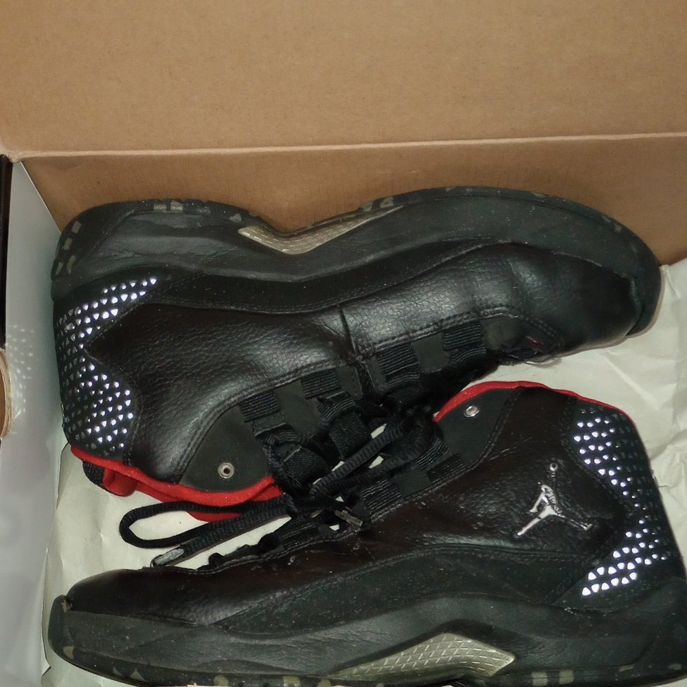 LOT AIR JORDANS